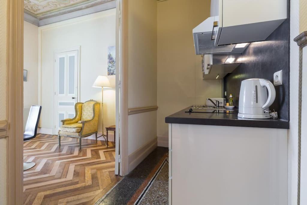 Résidence La Villa Léonie Niza Exterior foto